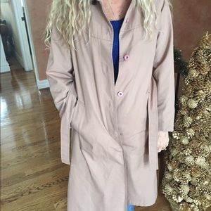 London Fog Trench Coat size 8